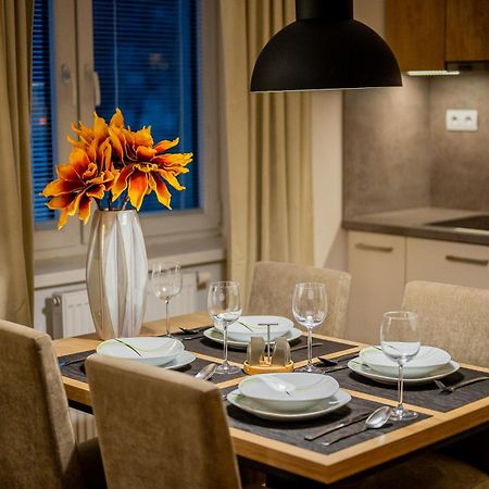 Old Town City Center Apartment 1 - Private Parking Included Košice Buitenkant foto