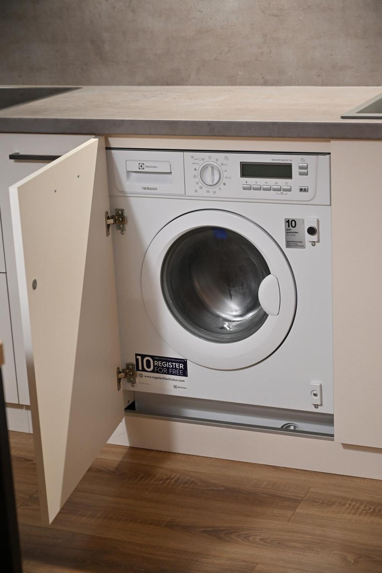 Old Town City Center Apartment 1 - Private Parking Included Košice Buitenkant foto